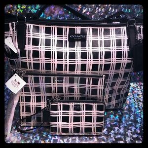 Coach painted plaid baby bag w/ lg & Sm wristlets